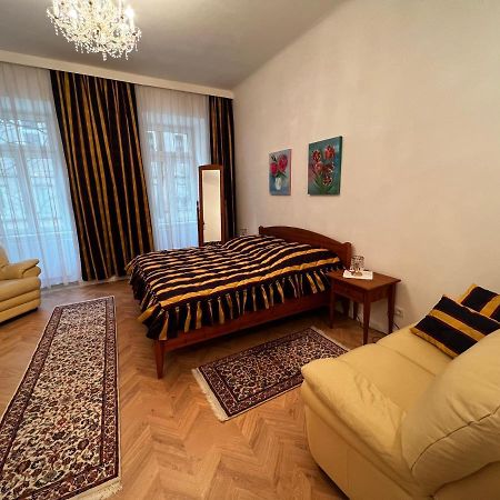 S&E Apartments Виена Екстериор снимка